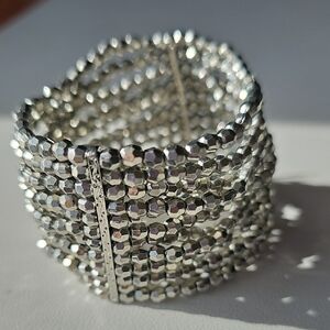 Chic Silver Beaded Women's Ring